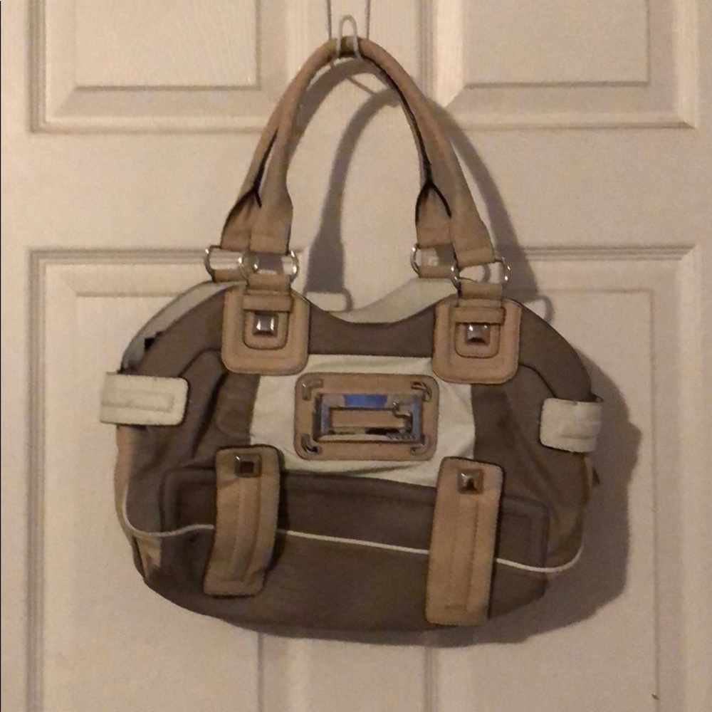 Guess tan and white leather shoulder purse